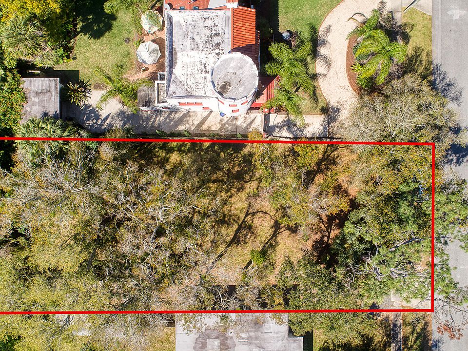 1st image of 694 Alcazar Ave