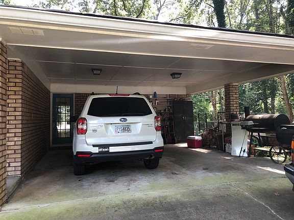 4th image of 4952 Rock Haven Dr