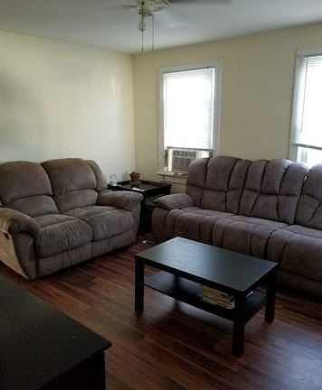 3rd image of 248 McKinley Pkwy #2L