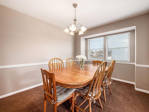 5th image of 440 Stonebridge Blvd