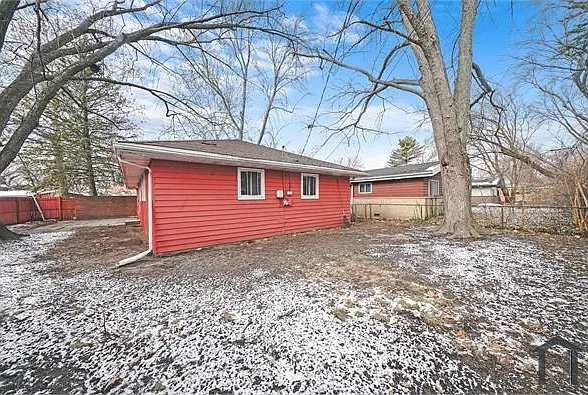 15143 Hastings Dr — Photo 16
