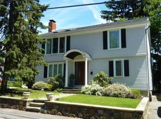 71 Evans Rd, Marblehead, MA 01945