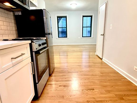 2nd image of 535 E 78th St #5V