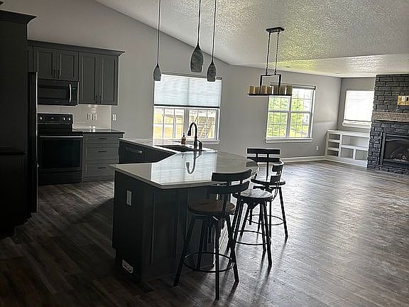 5th image of 4960 Kelsey Dr