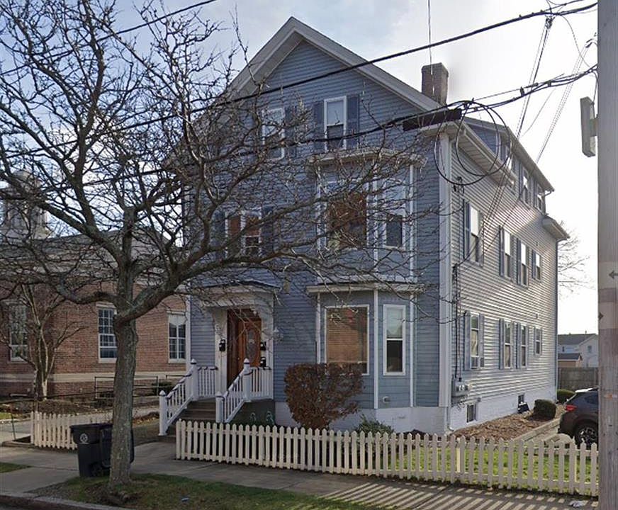 1st image of 9 Grove Ave