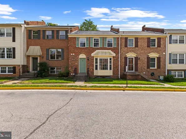 7885 Carla Ct, Springfield, VA 22153