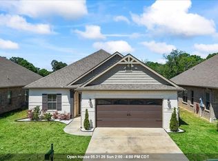 1811 Shadowbrook Ln, Cullman, AL 35055