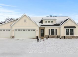 1206 Mosaic St, Huntertown, IN 46748