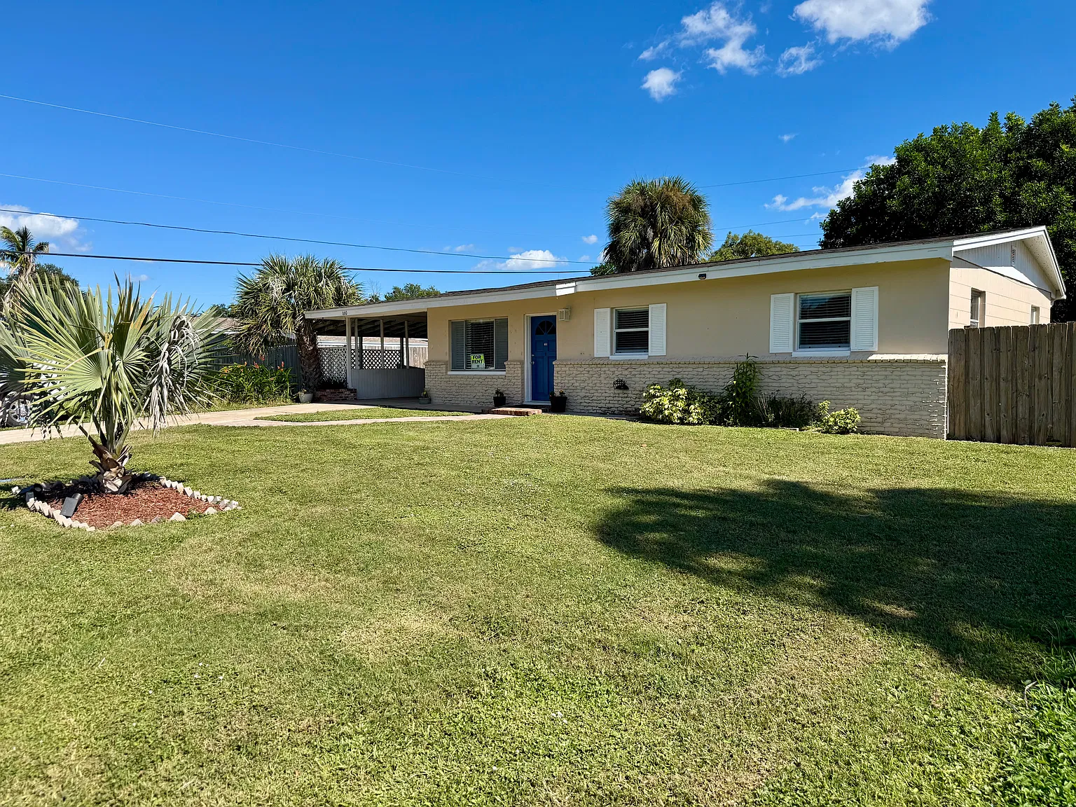 3 bed, 1600 sqft, $2,000 — Photo 2