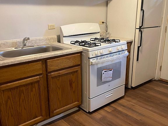 2nd image of 12602 Artesian Ave APT 11