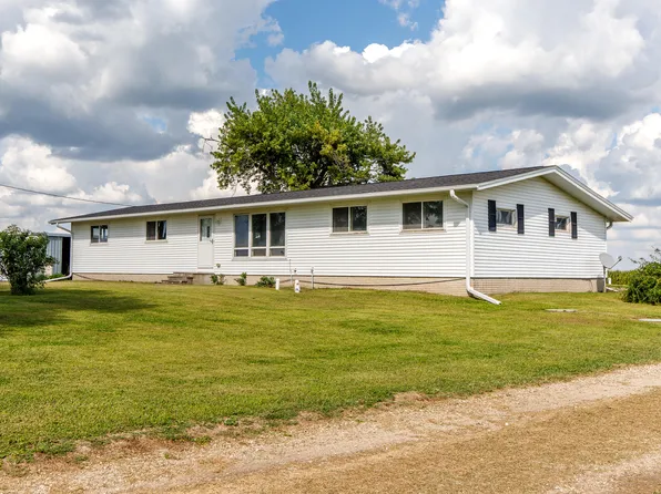 32748 I Ave, Hubbard, IA 50122