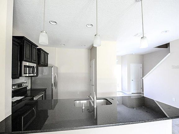3rd image of 5560 Twilight Grey Ln