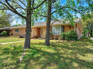 1714 Ridgeway Dr, Sherman, TX 75092