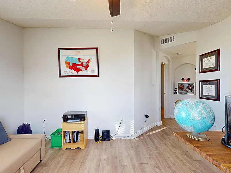 3249 Emerald Point Dr — Photo 19