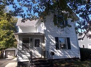 1205 1st Ave, Sterling, IL 61081