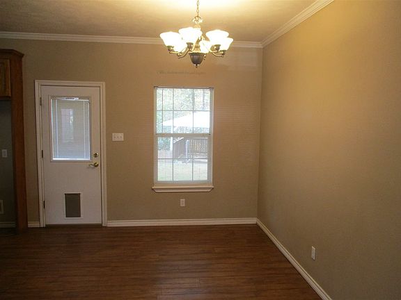 3rd image of 1617 Shady Lake Cir