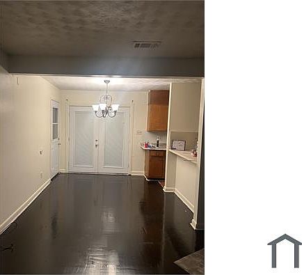 2nd image of 1006 Tanner Dr