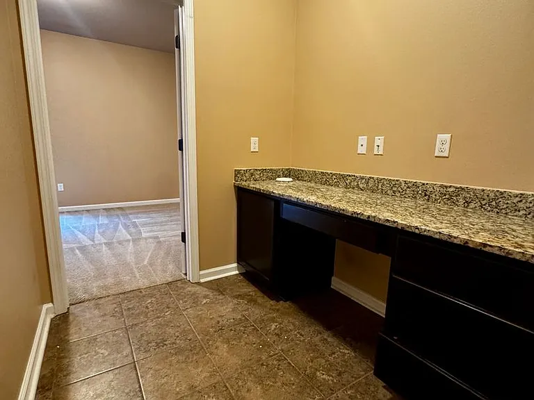 8624 Abertay Ave — Photo 17