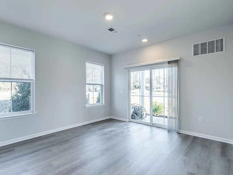 11 Wildflower Ln — Photo 13