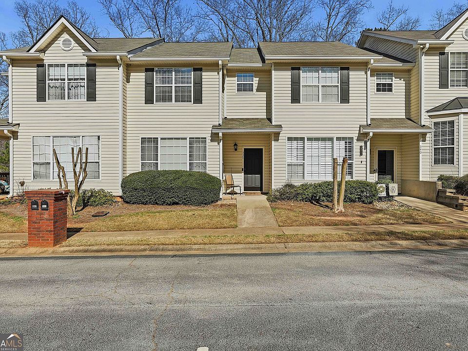 1st image of 330 Brentwood Dr