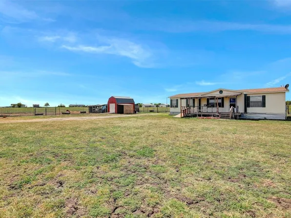 210 Private Road 436, Whitewright, TX 75491