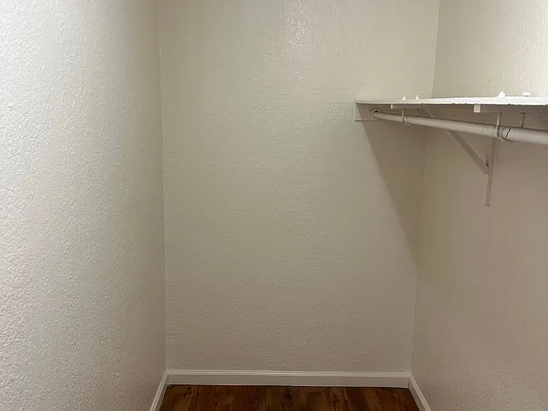 2274 E Desert Inn Rd — Photo 56