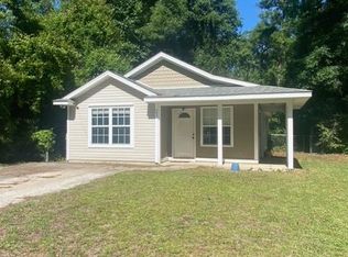 205 Broken Bow Trl, Crawfordville, FL 32327