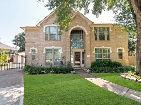 13002 Brayton Ct, Houston, TX 77065