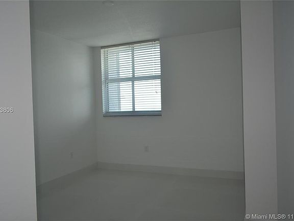 3rd image of 1250 S Miami Ave #3303