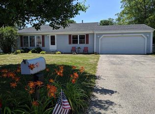 751 Chestnut Ln, Marengo, IL 60152