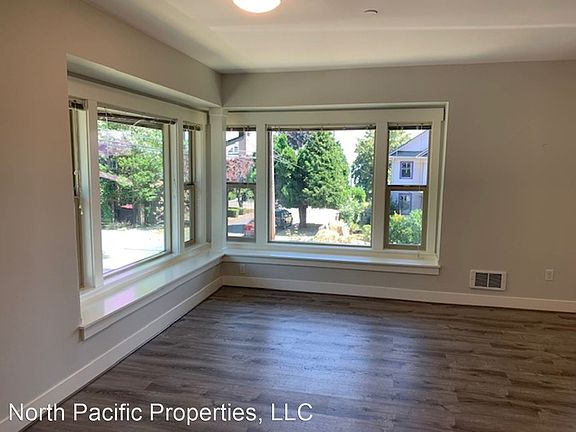 3rd image of 3401 E Cherry St #11359892