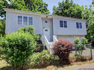 26 Jarrold St, Kingston, NY 12401