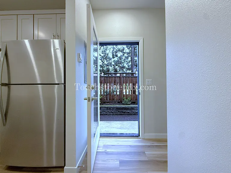 3323 SE 87th Ave — Photo 40