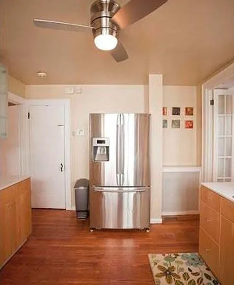 555 Stratford Ave — Photo 4