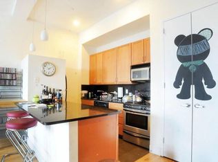 482 Driggs Ave #411, Brooklyn, NY 11211