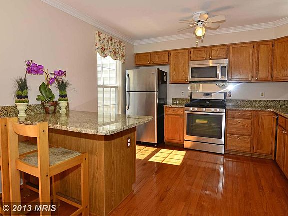 3rd image of 6588 Kelsey Point Cir