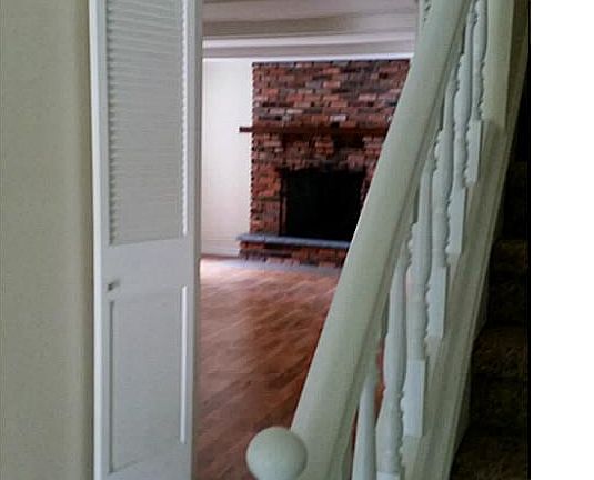 5th image of 100 Sandelwood Ct