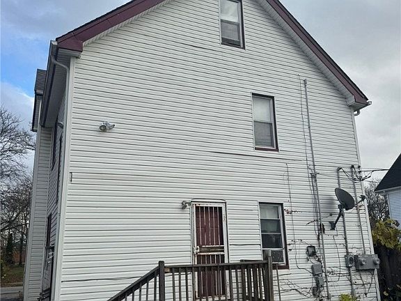 2nd image of 3412 E 123rd St