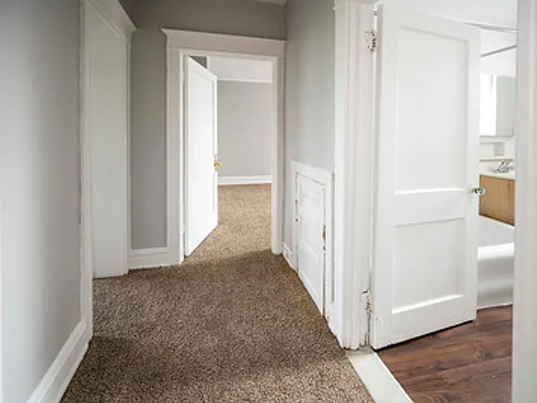 English Manor Apartments- Beautifully kept secret in Mt. Airy — Photo 11
