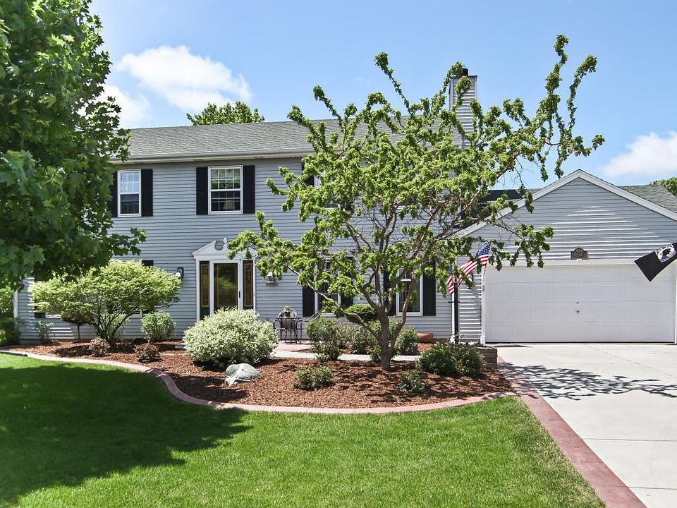 1st image of W164N10237 Clover Hill Ln