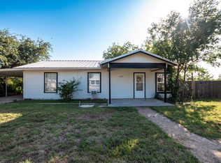 811 Akin St, San Angelo, TX 76903