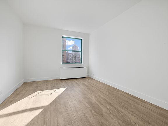 5th image of 600 Columbus Ave APT 3N