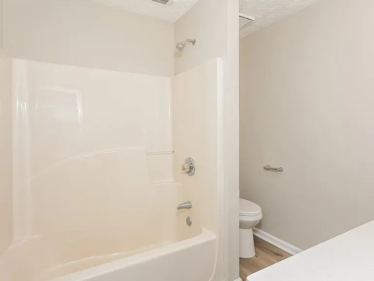 5406 Cindy Ln SE — Photo 10