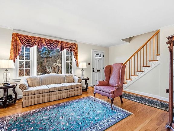 2nd image of 9225 Villa Dr #1