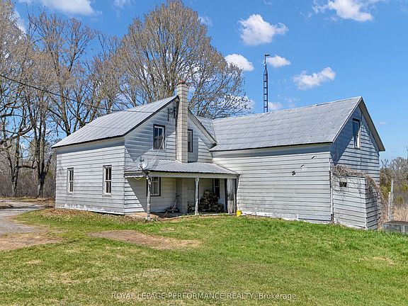 4th image of 2421 Buckwheat Rd W