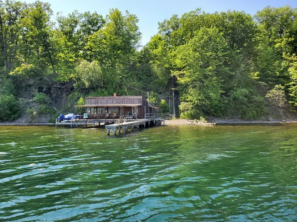 4818 Eagle Cove Rd, Dundee, NY 14837