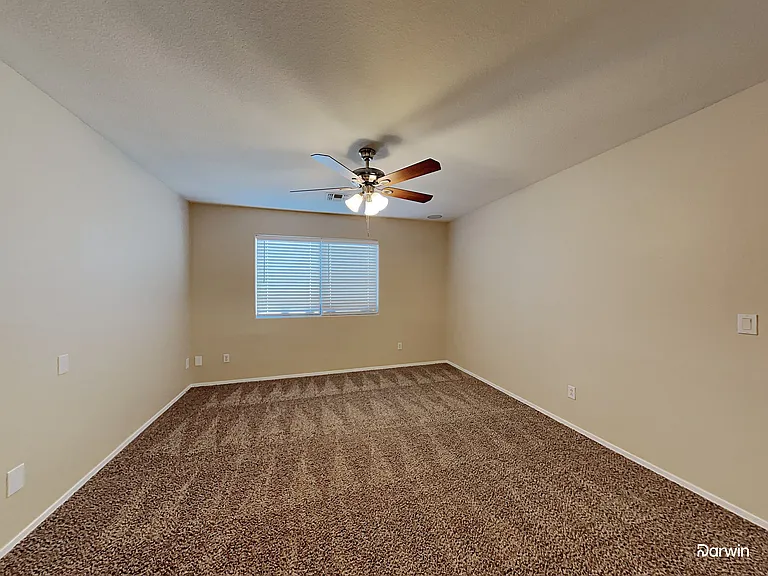 17472 W Watson Ln — Photo 13