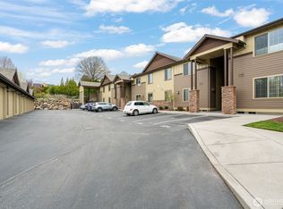 1051 N Baker Ave UNIT B104, East Wenatchee, WA