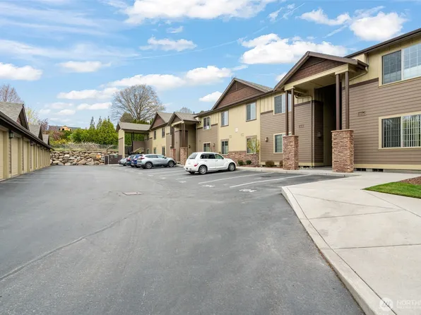 1051 N Baker #B104, East Wenatchee, WA 98802