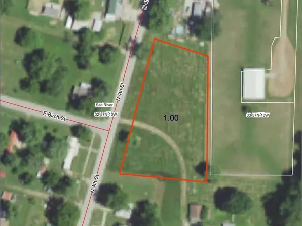 301 N 4th St, Shelbina, MO 63468